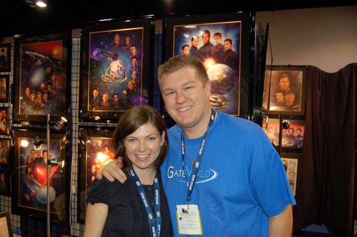 GateWorld's David Read meets "Star Trek: Deep Space Nine" and "The Dead Zone" actress Nicole de Boer, who appears in the "Stargate Atlantis" episode "Whispers"  in Season Five.
