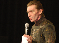 Gatecon's Allan Gowen on stage at the 2008 event.