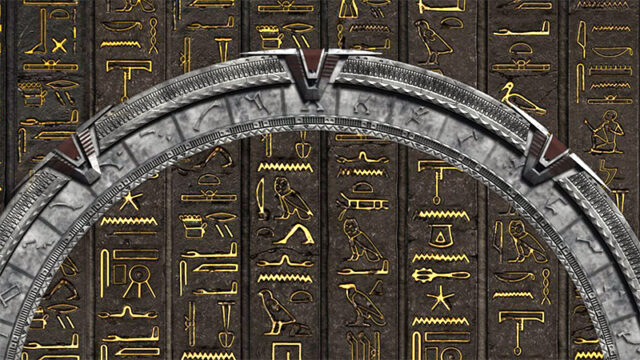 Stargate with Egyptian backdrop (The Companion)