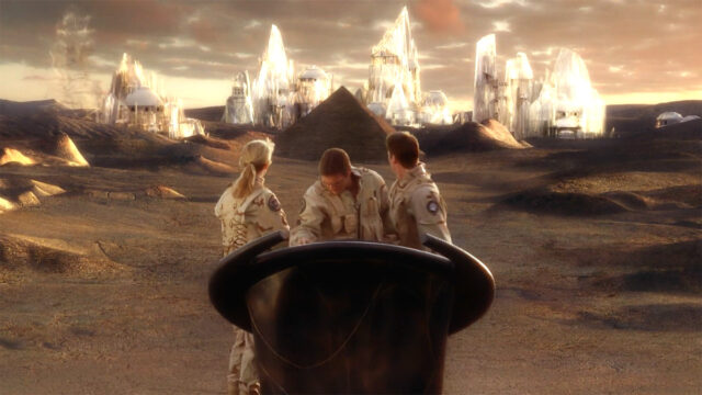 SG-1 flees the vanishing Tok'ra city (Stargate: Continuum)
